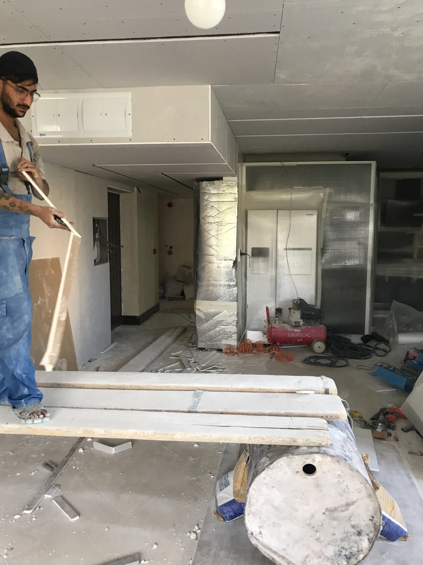 خط سفید — تصویر پروژه
