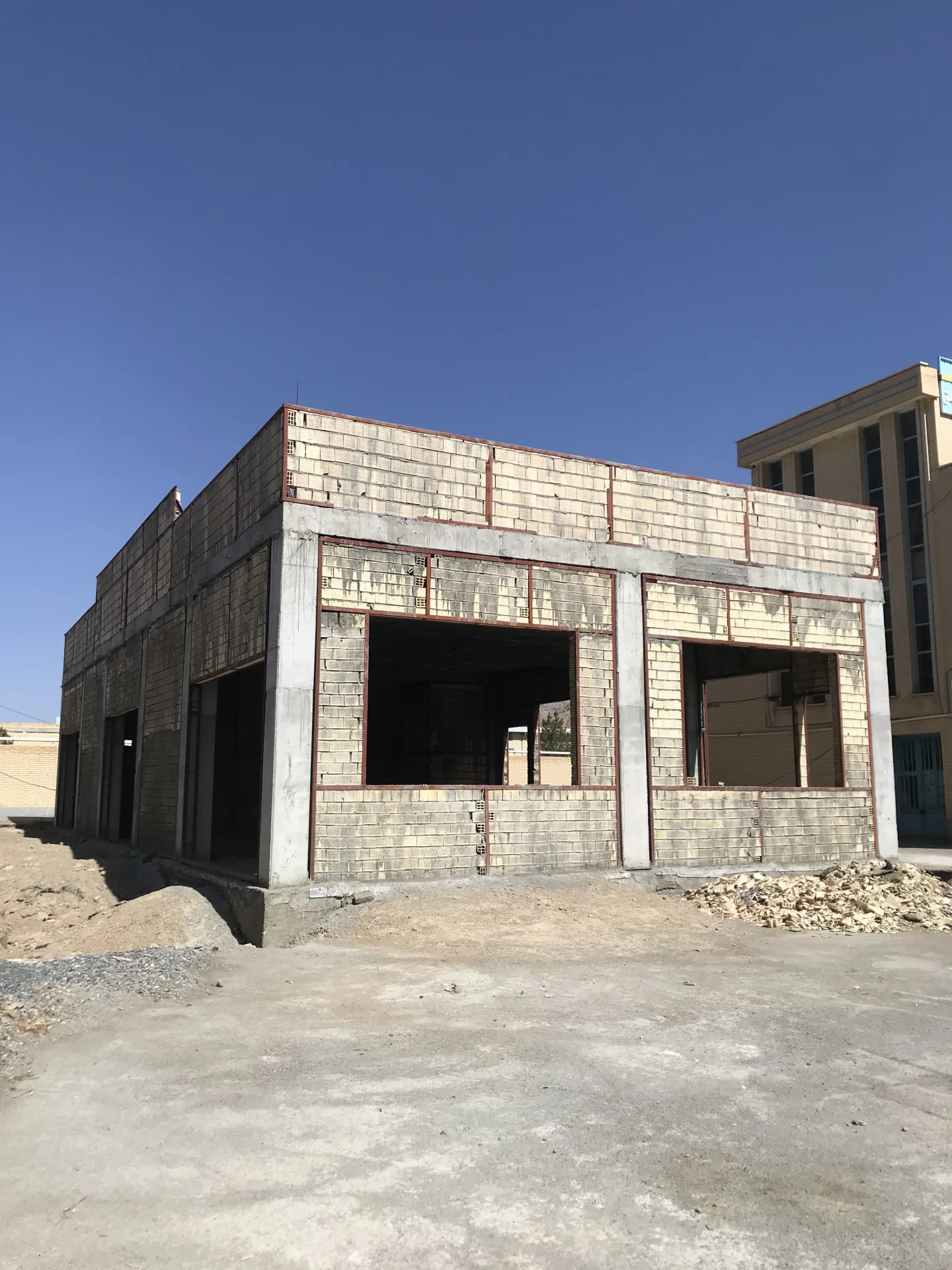 هنرستان امام علی — تصویر پروژه