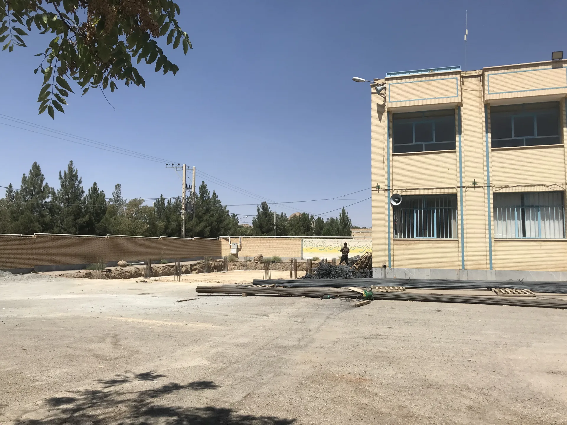 هنرستان امام علی — تصویر پروژه